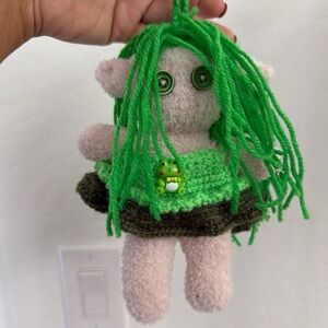 Button eye green theme elf ragdoll